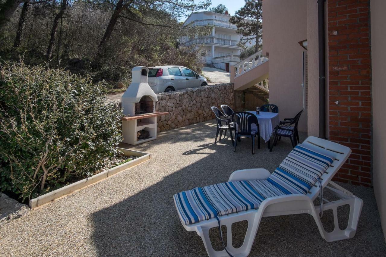 Apartman Cubranic Leilighet Vrbnik Eksteriør bilde